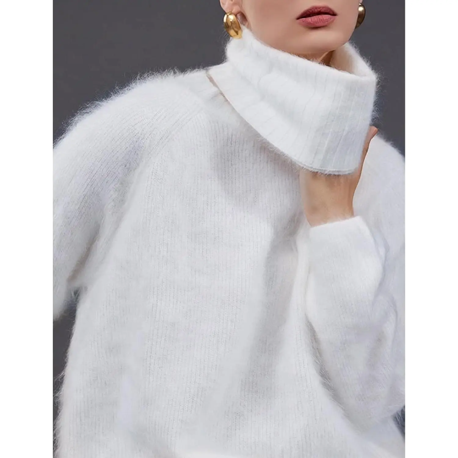 Arssm Women's Fuzzy Sweater Cozy Sweaters Crew Neck Soft Fall Knit Pullover with Detachable Turtleneck