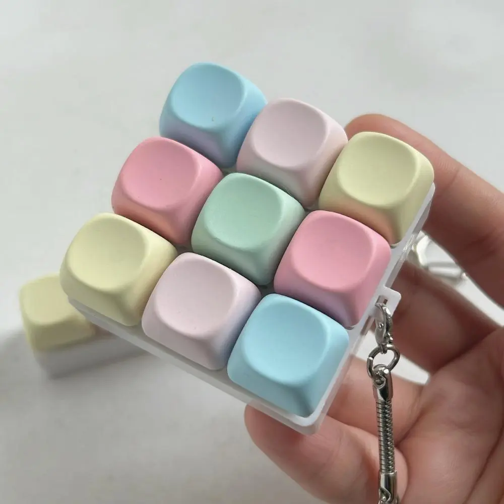 4/9 Key No-Light Mechanical Keyboard Keychain Portable Fidget Keychain for Stress Relief Office Travel Keyring Accessory charm