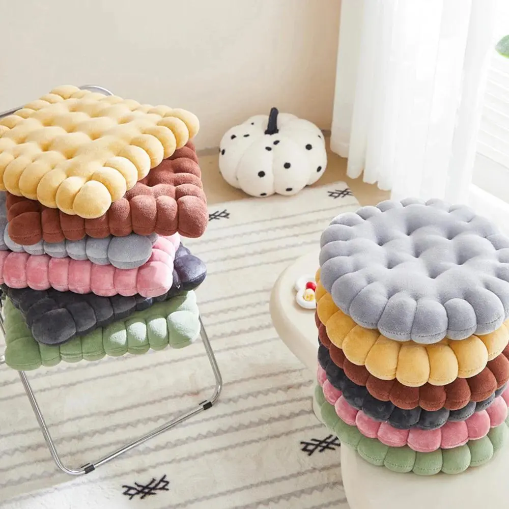 1PC Cute Cookie Shaped Pillow, Soft Round Food Plush Cushion, Cozy Decorative Throw Pillow for Bedroom, Living Room, Sofa, Chair & Dorm Room, Fun Home Decor Gift
