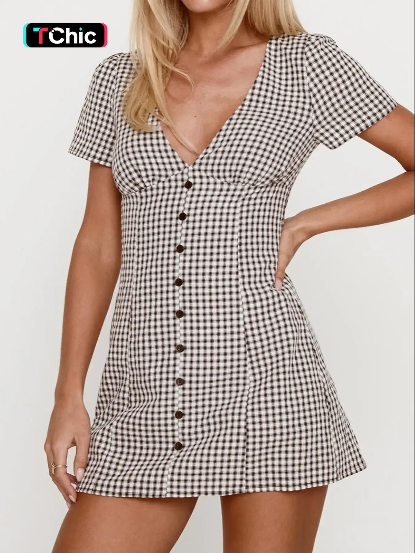 Women's Gingham Print Plaid Button Decor V Neck Dress, Casual Fashion Short Sleeve Dress for Daily Outdoor Wear, Ladies Clothes for Summer, Mini Dress