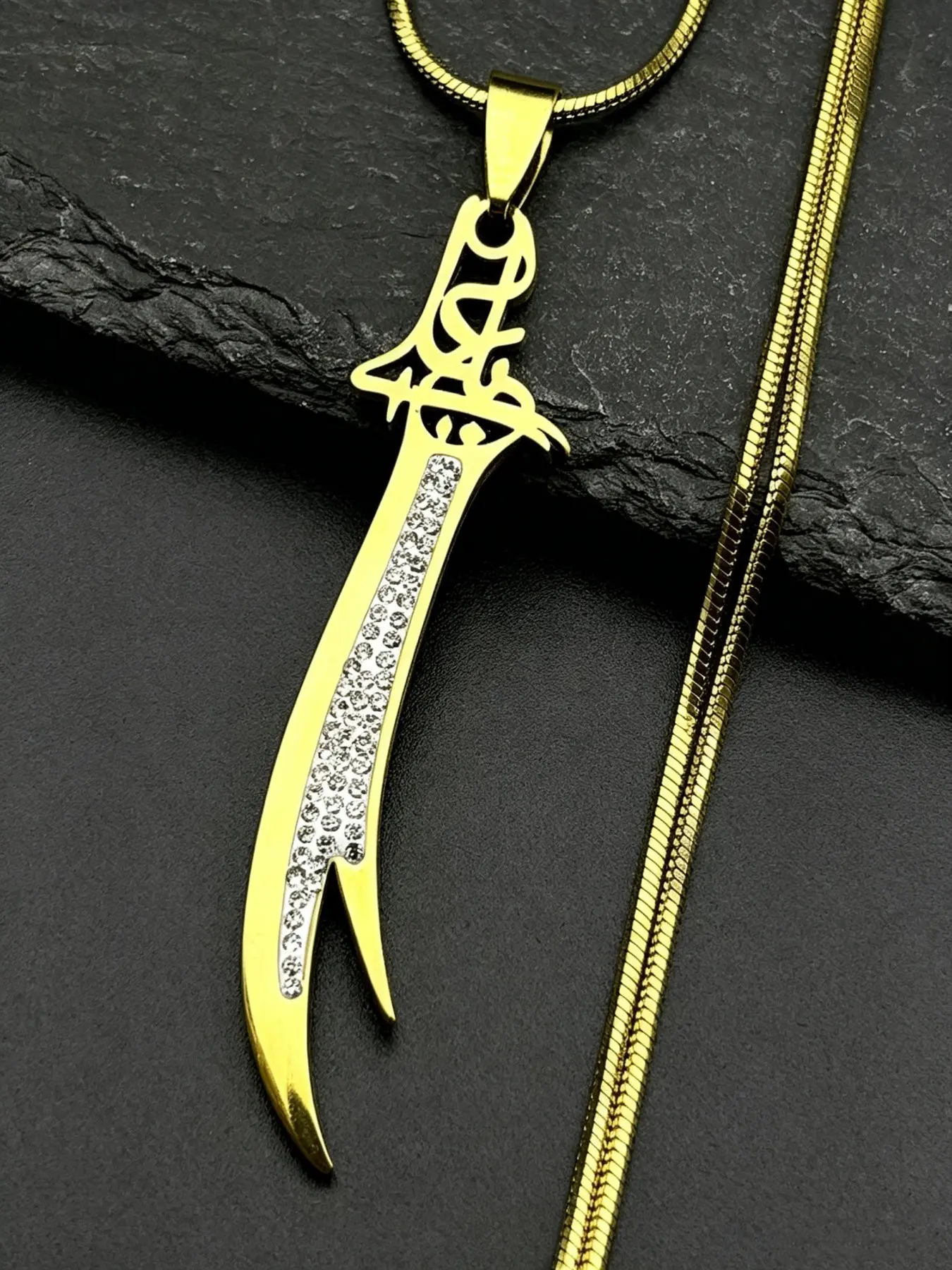 Islamic Imam Ali Zulfiqar Sword Rhinestones Pendant Necklace for Women Men Stainless Steel Gold Color Arabic Chain Jewelry Gift
