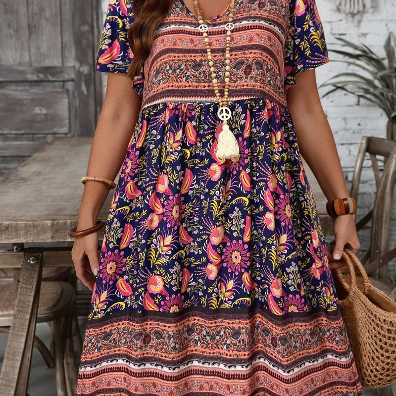 Plus Size Boho Paisley Floral Print Dress, Western Style Casual Vacation Dress, Comfortable and Stylish, Perfect for Relaxing Days, Boho Sundress