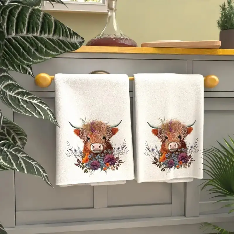 2Pcs Kitchen Towel Watercolor Floral Highland Cow Country Style Farmhouse Dish Hand Towel Dishwashing Suitable for Kitchen Restaurant Dining Table, Functionality, Cow Decor Absorbent Towel Set