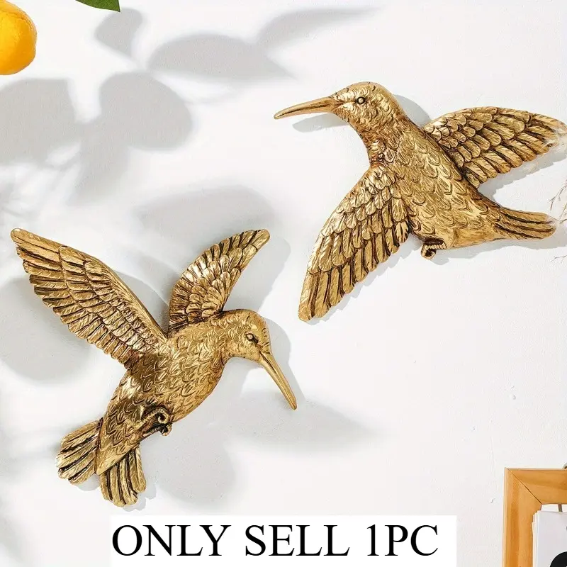 1pc Resin Material Hummingbird in Flight Wall Hanging, Minimalist Golden Hummingbird Home Decor, Decorative Wall Decor for Living Room, Dining Room, Party, Wedding, and Other Spaces