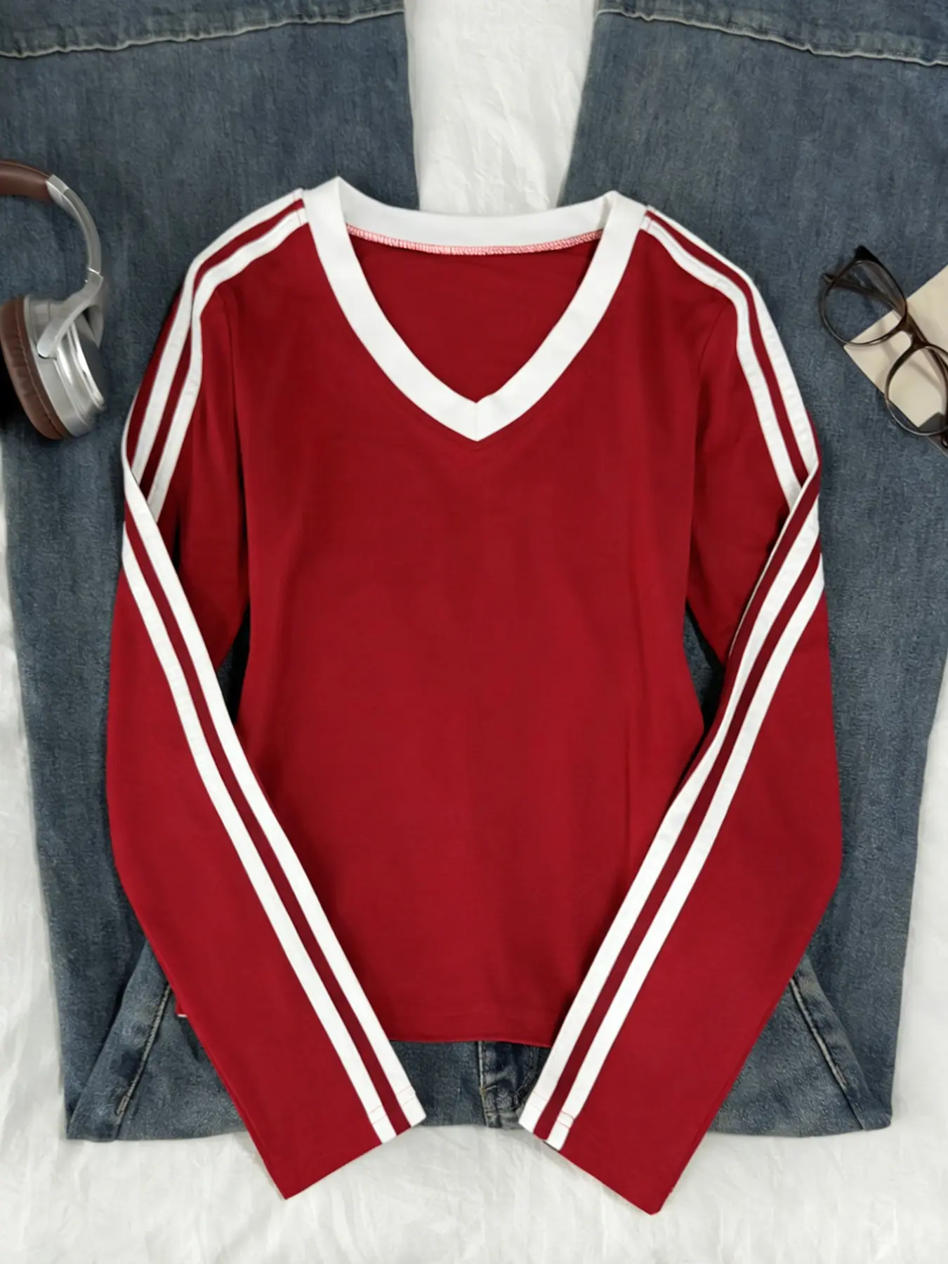 Women's Sporty V-Neck Long Sleeve Colorblock Striped Top, Y2K Casual Streetwear T-Shirt, Perfect for Spring Fall Daily Wear