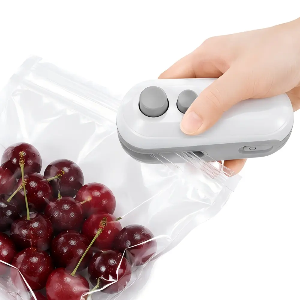 Precision Sealing and Cutting Machine 2-in-1 Mini Bag Sealer Portable USB Rechargeable Handheld Heat Sealer for White Plastic Bags Metallic Snack Packaging Foil Pouch Chip Bags Food Storage Freshness Guard