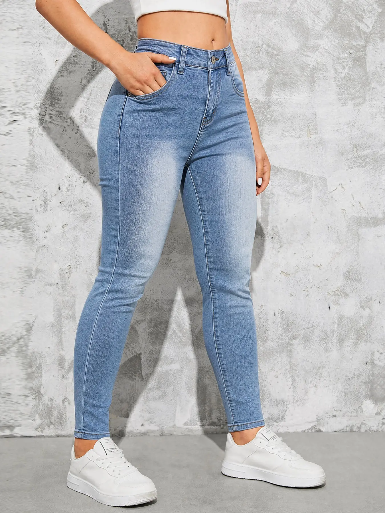 Light Blue Washed High Waist Stretch Tight Nine-Inch Jeans for Women, Tummy Control Butt Lifting Peach Bottom Slim Fit Pants, Perfect for Daily Wear
