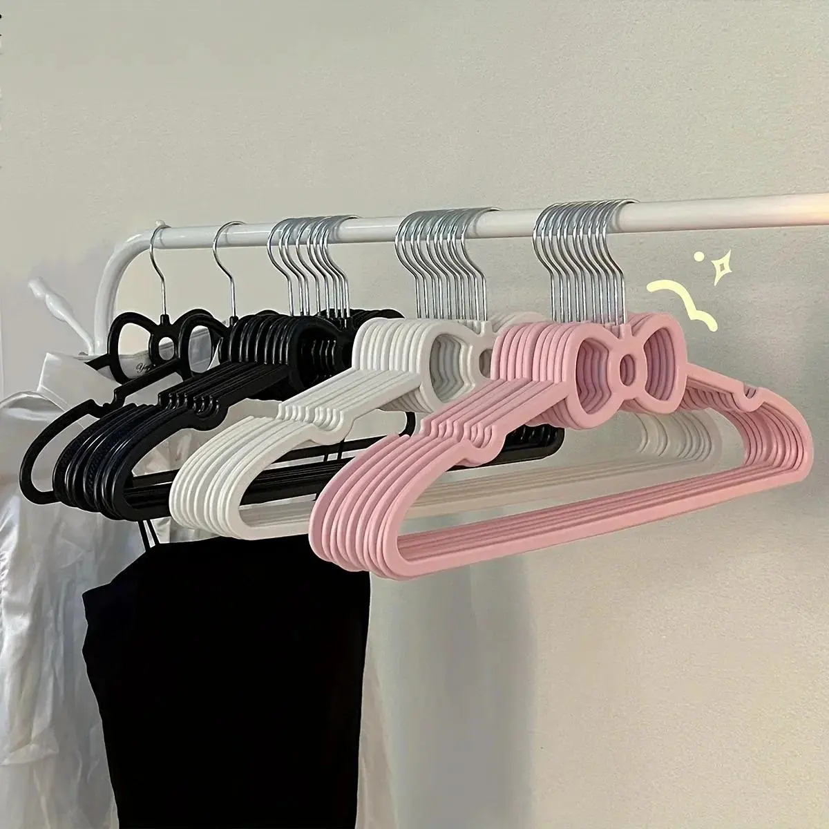 10/5 Butterfly Plush Hanger, Bow Hanger, Plastic Hanger, Anti Slip, Home Use, Non Marking, Portable Hanger, Space Saving