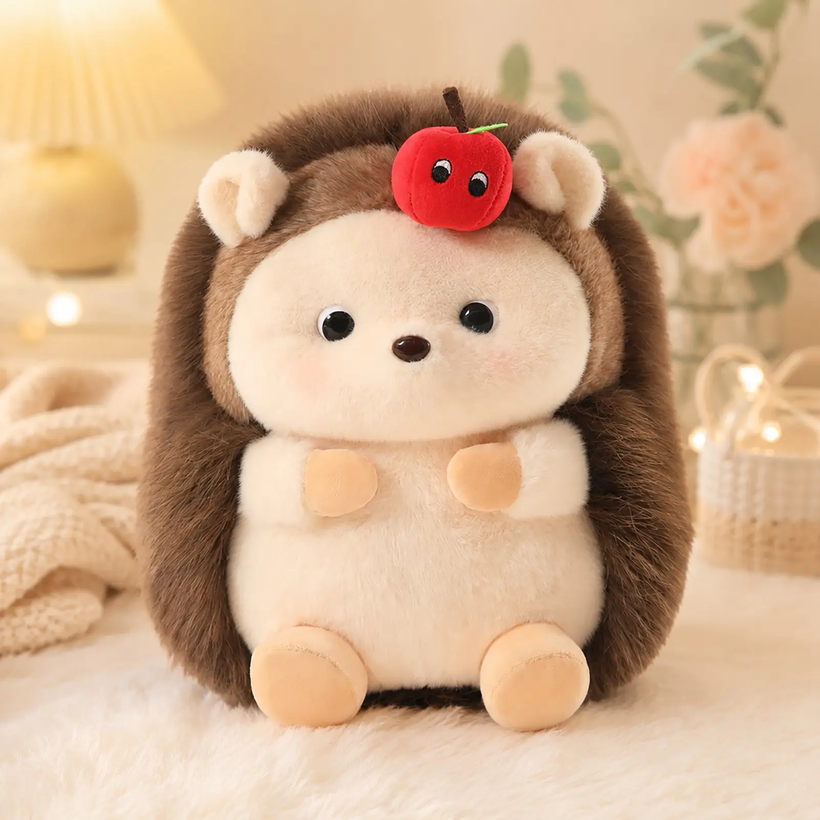 30cm/11.81in Apple Hedgehog Plush Toy Kawaii Forest Animal Doll, Soft Stuffed Hedgehog Pillow with Apple Decor, Anxiety Relief Plushie for Kids Teens Adults, Home Decoration, Huggable Stuffed Animal, Cute Birthday Christmas Gift for Plush Toy Lovers
