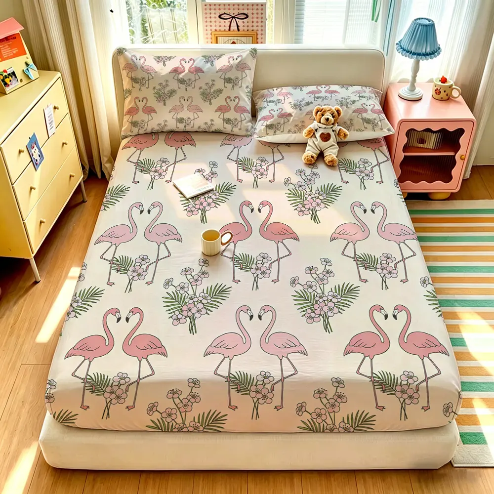 A 3-piece pink flamingo flower pattern bedding set, including 1 bedding cover and 2 pillowcases, without a filling. The bedding cover is soft and comfortable, with a deep pocket design, and it's perfect as a gift
