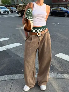Low-Waisted Pleated Maroon Denim Long Pants, American Casual Style, Loose Fit, Button Fly, Pockets, All Seasons, Trendy Streetwear