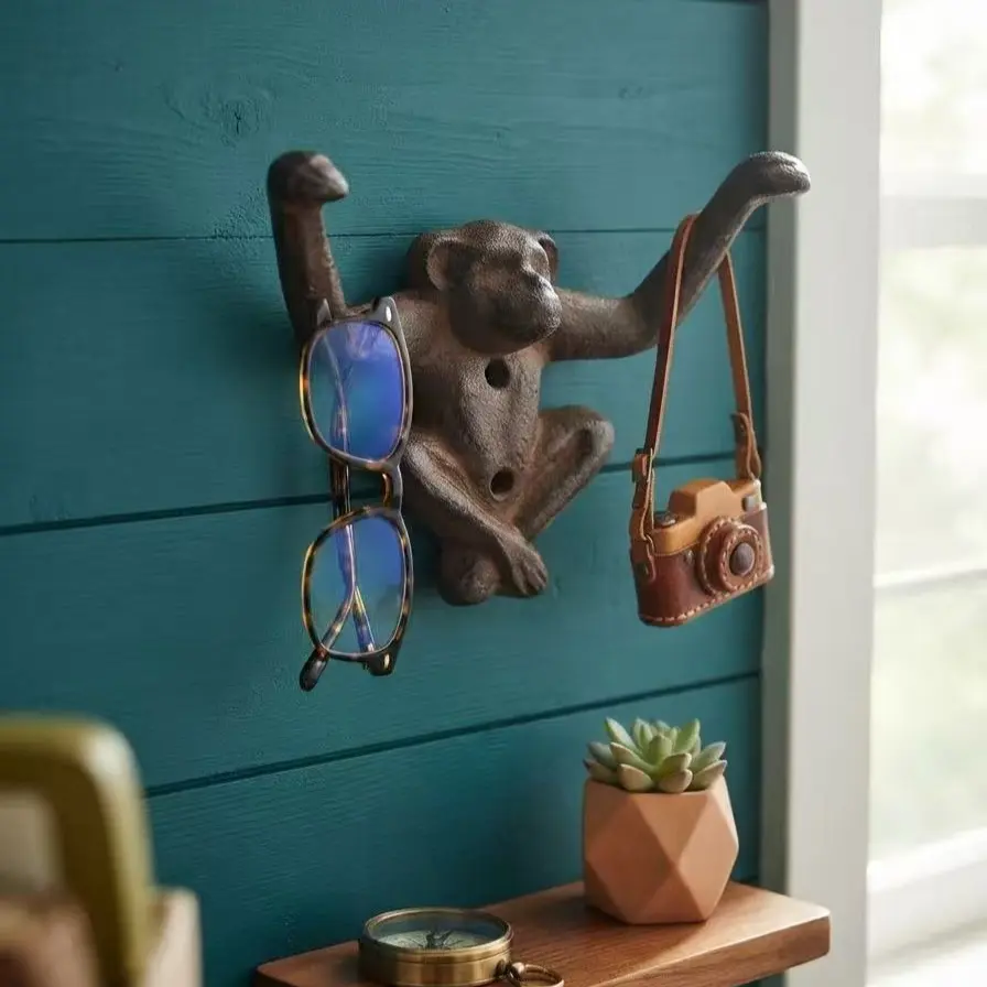 Vintage Cast Iron Monkey Wall Hook, Animal Decorative Hat Key Holder, Suitable for Entryway, Living Room, Bathroom, Garden