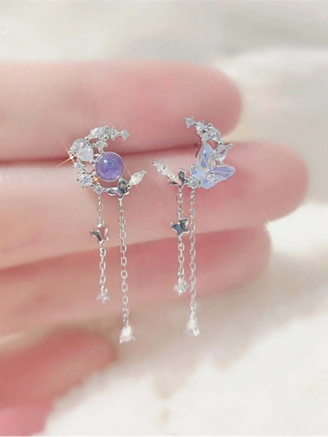 Crystal Butterfly Design Teardrop Earrings, Korean Style High-End Studs, Fashionable Ear Jewelry, Elegant and Stylish Accessories