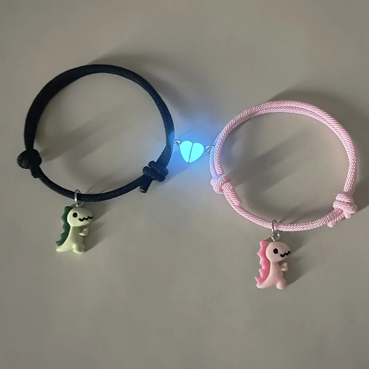 Cute Dinosaur & Glowing Heart Pendant Bracelet Set, Adjustable Rope Design, Couple Jewelry, Perfect for Casual Wear or Valentine's Gift, Braided Couple Bracelets