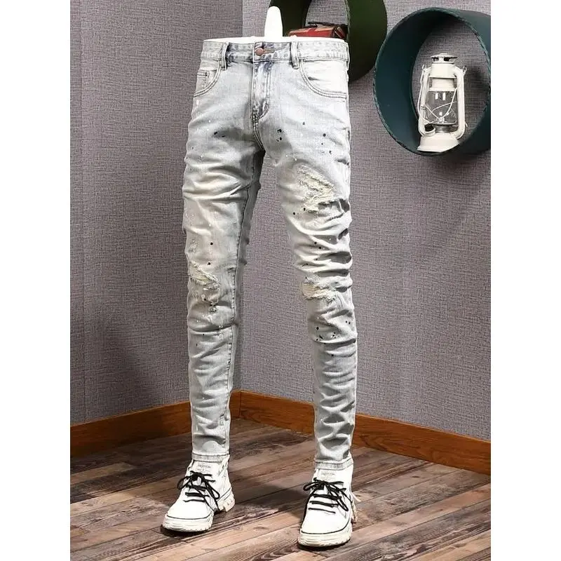 Autumn 2025 Light-colored High-end Ripped Jeans New Men's Trendy Brand Spray Paint Retro Old Scratched Patch Luxury Men's Pants