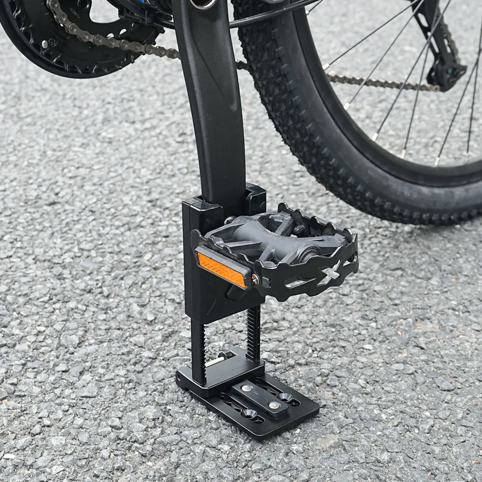 Aluminum Alloy Side Kickstand, Sturdy Support & Anti-Fall Design for Road Bikes, Mountain Bikes & Child's Bicycle, Convenient Parking Stand, Bike Accessories
