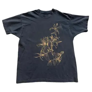 Gildan Men's and Women's T-shirt, Black and gold floral graphic tee, Unisex T-shirt, Gift T-shirt, Y2k Unisex Graphic Tees Gothic Grunge Emo Scene Amity Affliction Style Clothes Menswear Womenswear Streetwear
