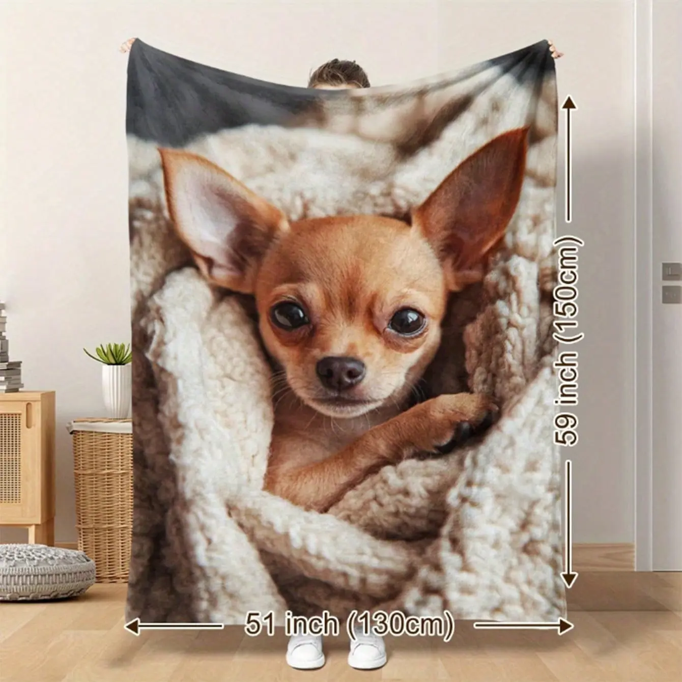 Comfortable Chihuahua Print Flannel Blanket, Soft and Warm, Ideal for Naps, Camping, Travel, Perfect Gift for Pet Lovers, Winter Decor