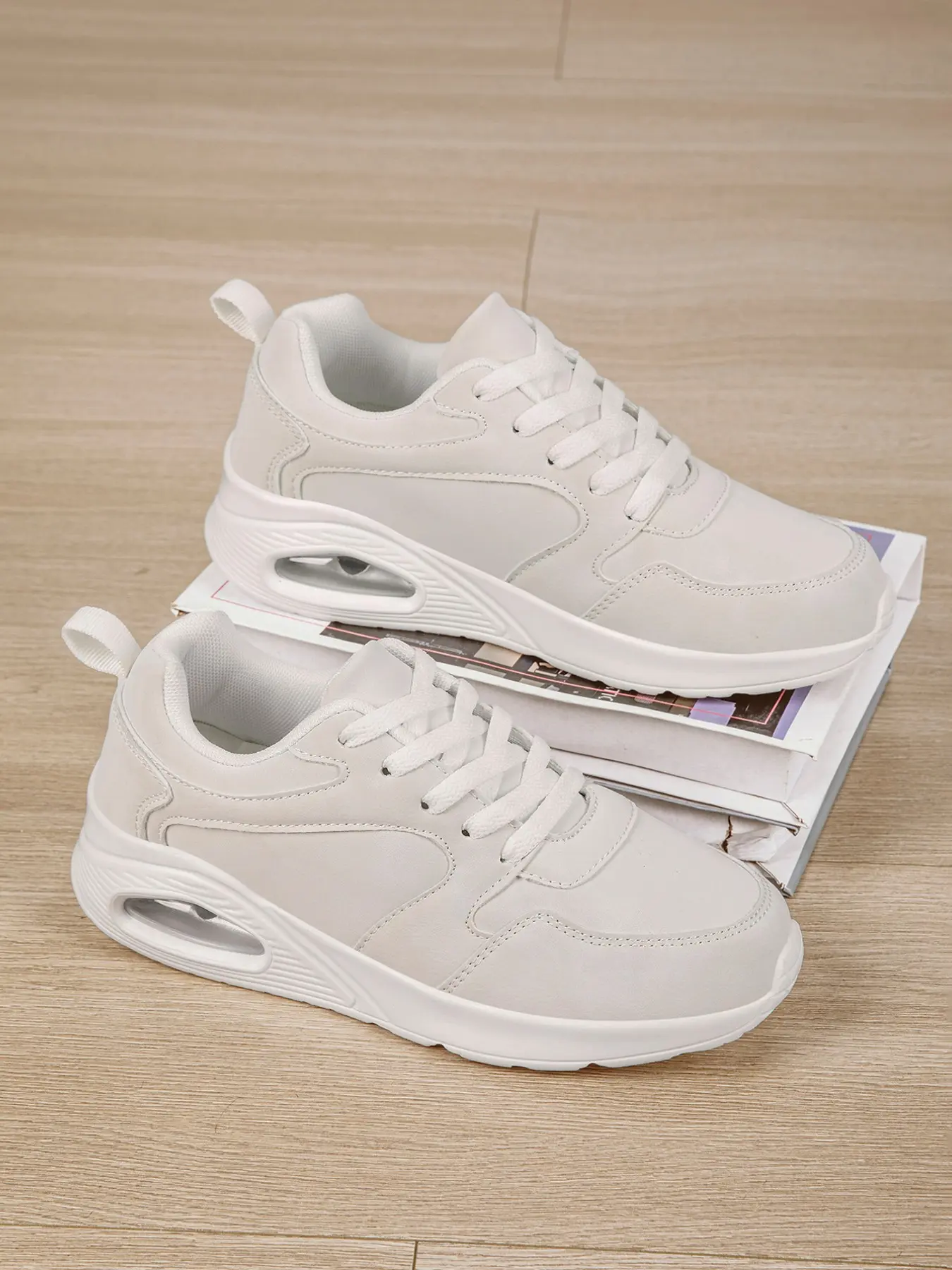 Unisex Retro Low Top Sneakers, Waterproof & Dirt-Resistant, Cushioned Comfort, Lightweight Soft Sole, Outdoor Running Shoes