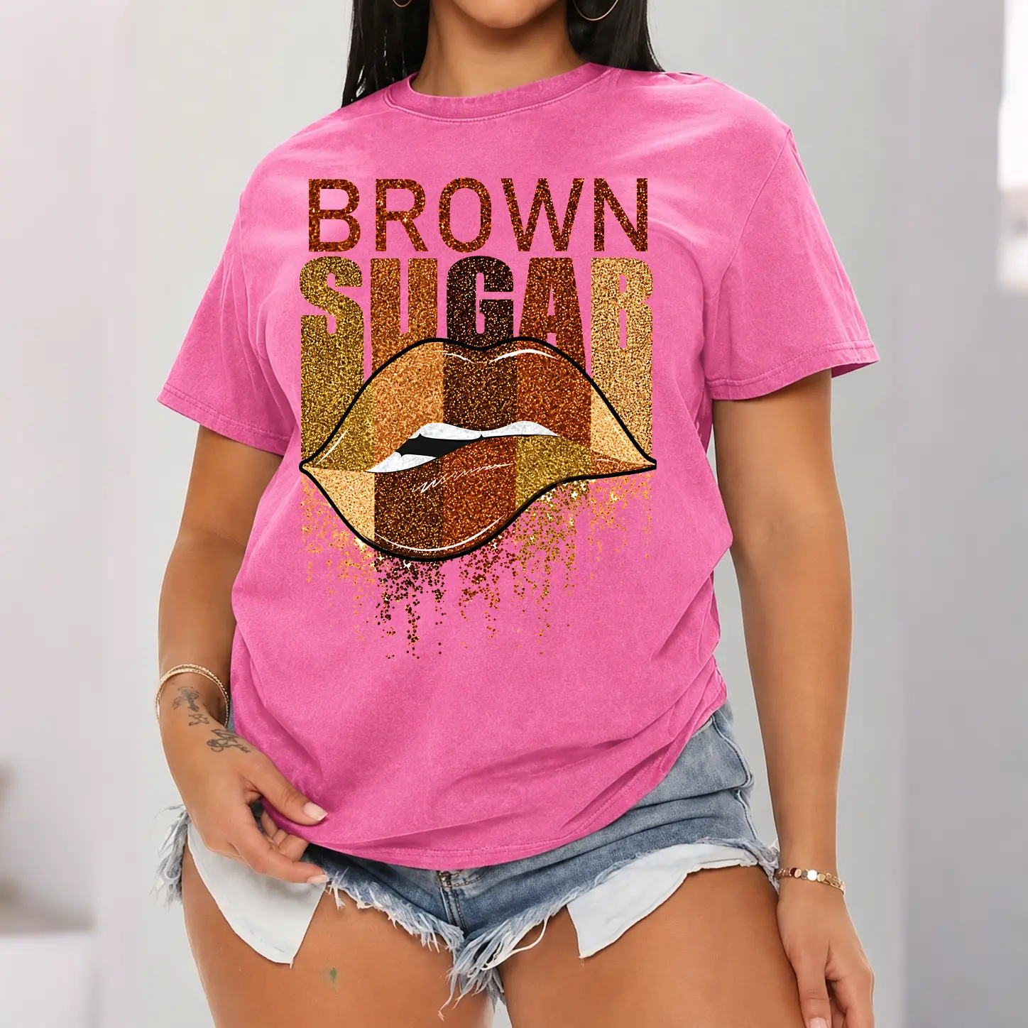 Women’s Brown Sugar Lip Graphic T-Shirt, Glitter Kiss Print Vintage Washed Tee, Cute Feminine Statement Shirt, Sweet Casual Short Sleeve Top, Trendy Streetwear Fashion, Stylish Everyday Wear, Fun Gift for Confident Women and Girls