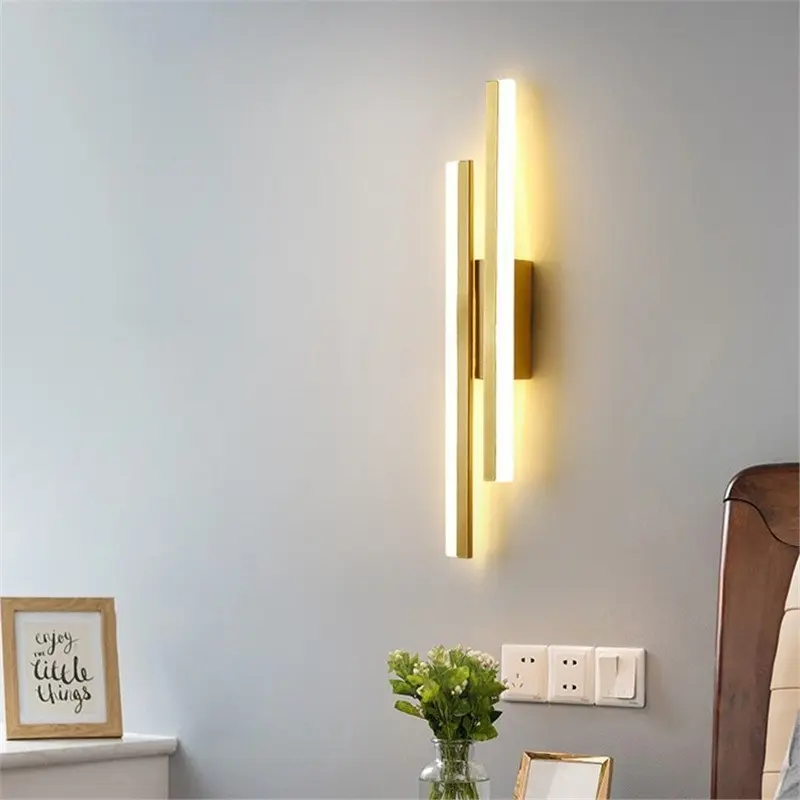 1/2Pcs Chargeable Wall Lamp, Minimalist Parallel-Line Wall Lamp, Powered by a 4000 mAh Battery, Dimmable with Remote Control, Magnetic Mounting For Hallways, Bedrooms, TV Walls, Home Offices, and Interior Decorative Lighting, Dimmable Bedroom Lamps