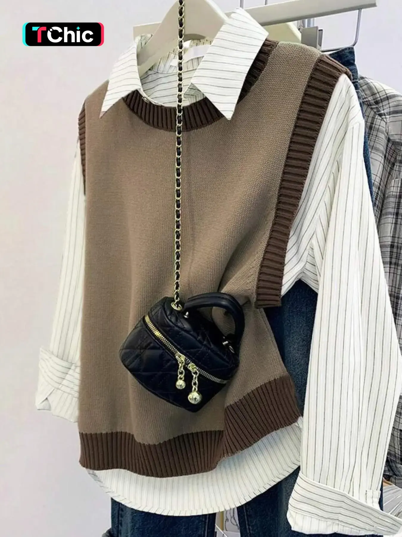 Women's Casual Loose Color Block Vest, Stylish Sweet Fashion Sweater Top for Spring & Autumn, Versatile Chic Knit Layering, Casual Sleeveless Vest, Knitted Vest Top, Sleeveless Knitted Vests