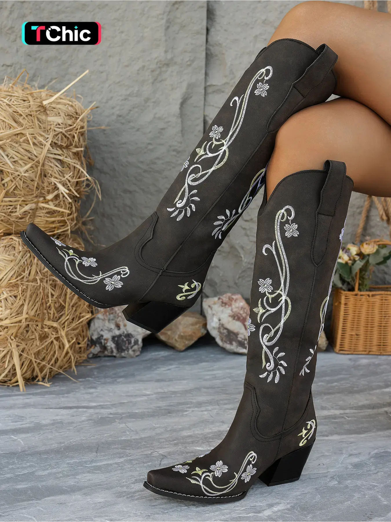 Women's European and American style colorful floral and scrollwork embroidered double-strap decorative chunky heel western boots with V-shaped opening, vintage slip-on long boots for outdoor daily commuting, parties, and Christmas outfits