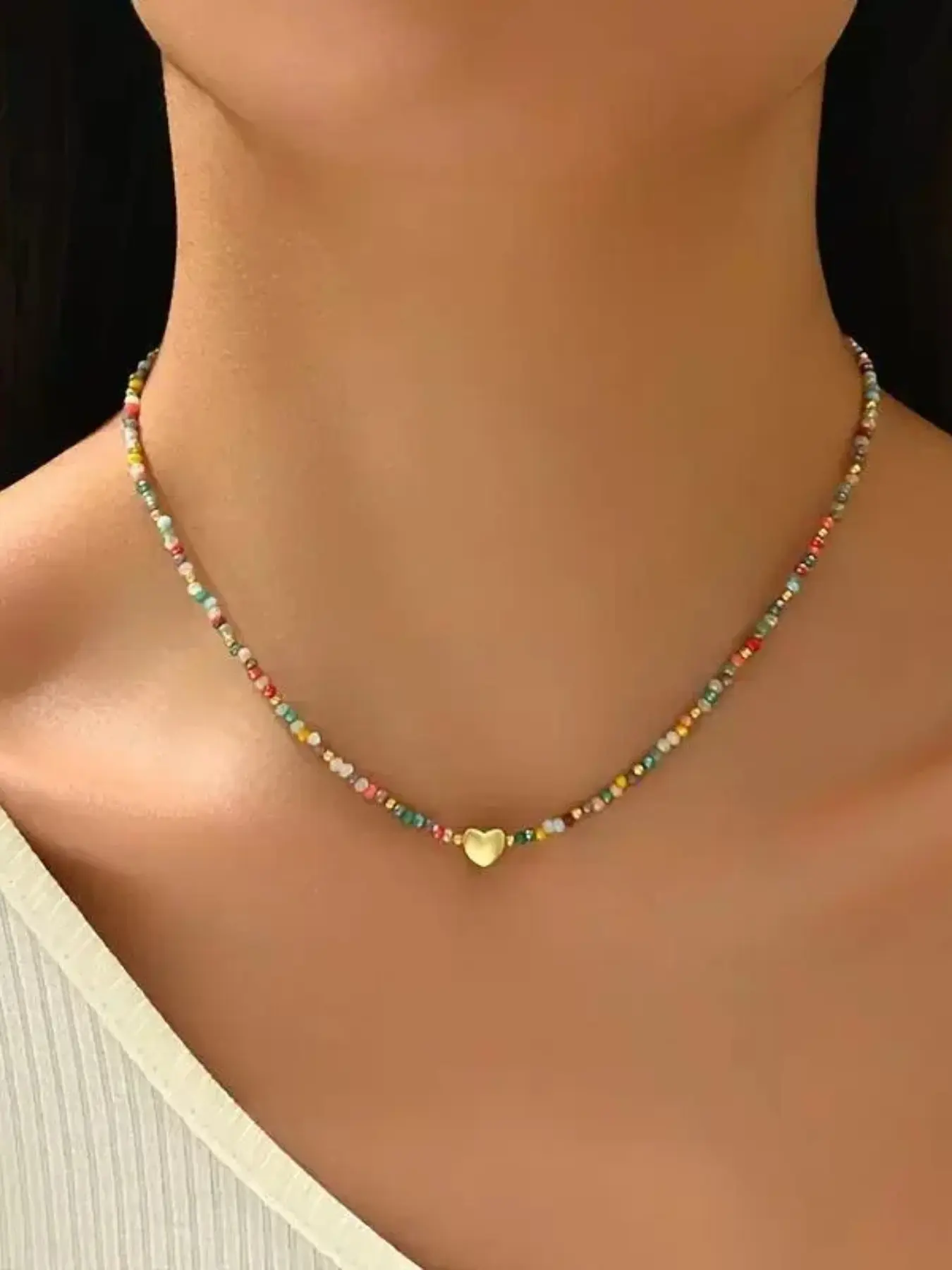 Boho Chic Crystal Necklace, Summer Heart Bead Choker, Versatile High-End Jewelry, Perfect for Any Occasion