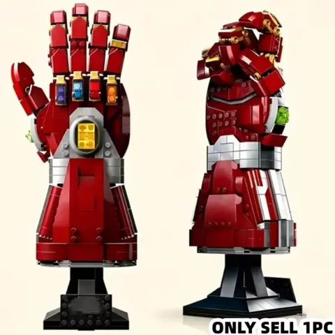 2026 New Creative Brick Model Assembly Building Blocks, Gold Infinite Nano Glove Toy Model Decorative Item, Christmas Gift