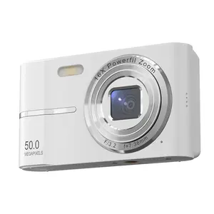 Retro CCD camera for beginners, high-definition 2.4inch portable small camera for campus, vintage digital photography gift