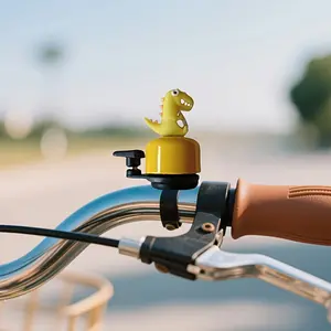 A dinosaur-shaped bicycle horn featuring a loud volume of 120 decibels, along with a durable metal bell—delivering a roaring sound effect suitable for both mountain and road bikes. A fun accessory for outdoor cycling.