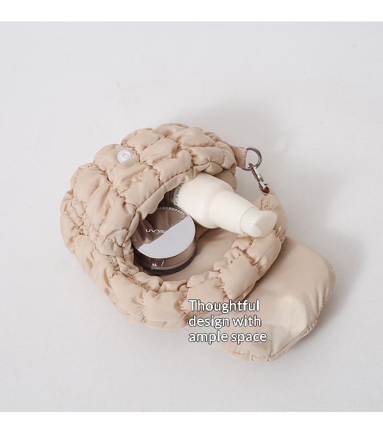 Trendy New Pleated Cloud Bag Mini Coin Purse Pendant Korean Style Storage Bag Portable Decorative All-Match Small Bag Daily Casual Versatile Fashion Accessory Lightweight Easy Carry Simple Stylish Design Perfect For Everyday Use And Outfit Matching