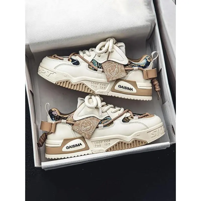 Men's Fashionable Lace Up Low Top Patched Sneakers Casual Breathable Comfortable Sports Running Shoes All-match Round Toe Athletic Shoes for Daily Wear