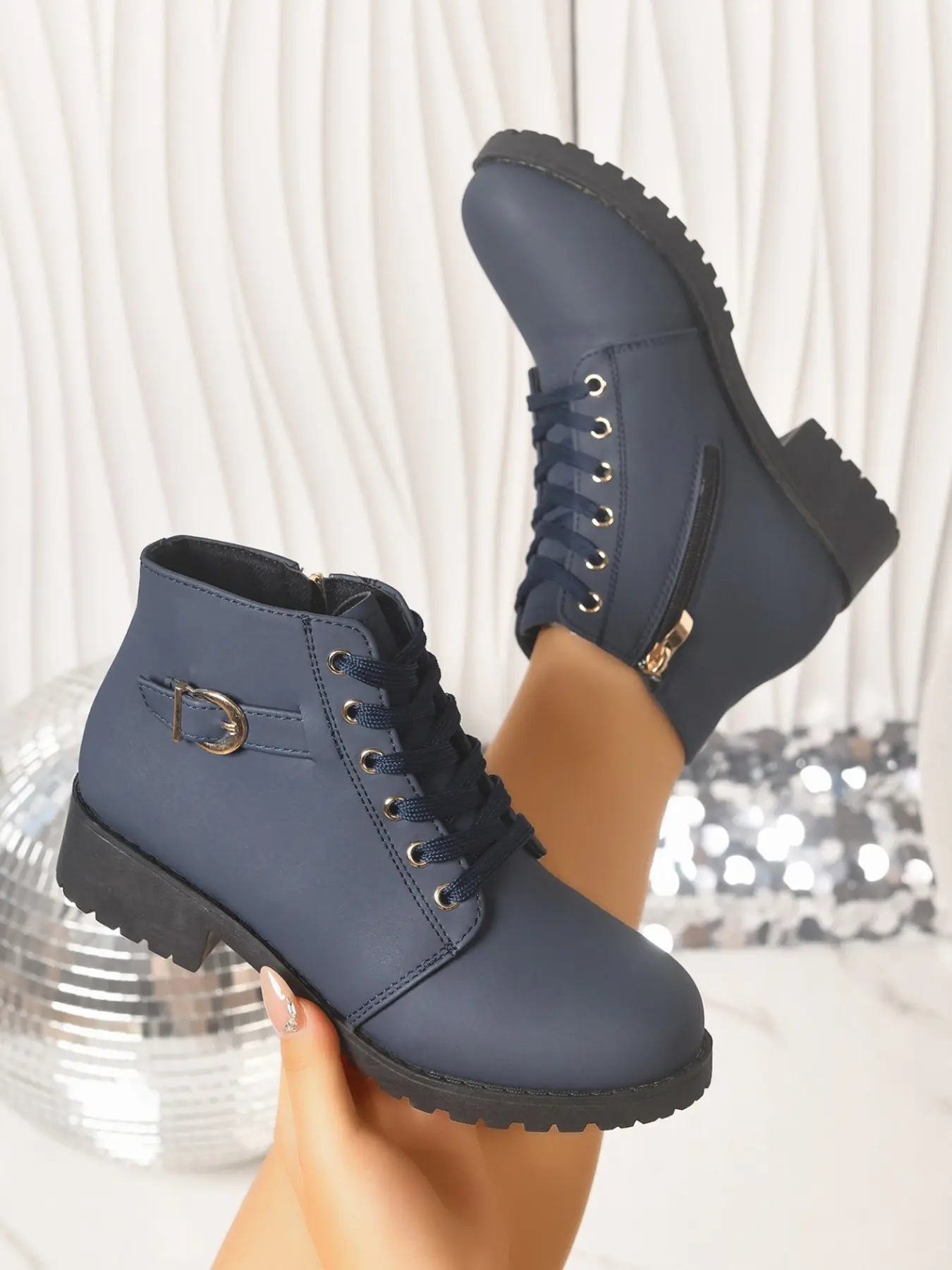 Women's Casual Velvet Ankle Boots, Plain Rubber Sole, Side Zipper Design, Streetwear Style, All-Season Fashion Footwear