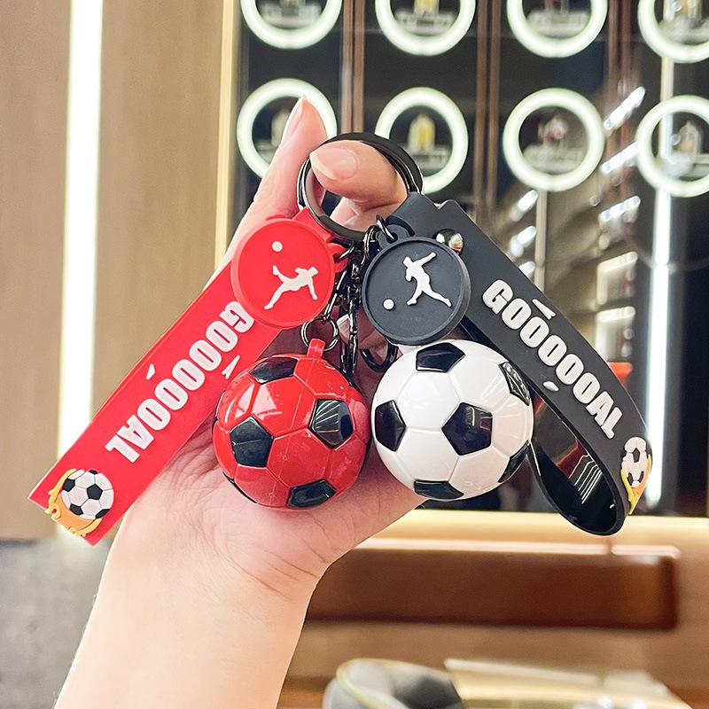 Cartoon Creative Sports Ball Football Keychain for Car, Men's Trendy Exquisite Couple Keychain, Bag Pendant Cartoon Creative Sports Ball Football Keychain for Car, Men's Trendy Exquisite Couple Keychain, Bag Pendant