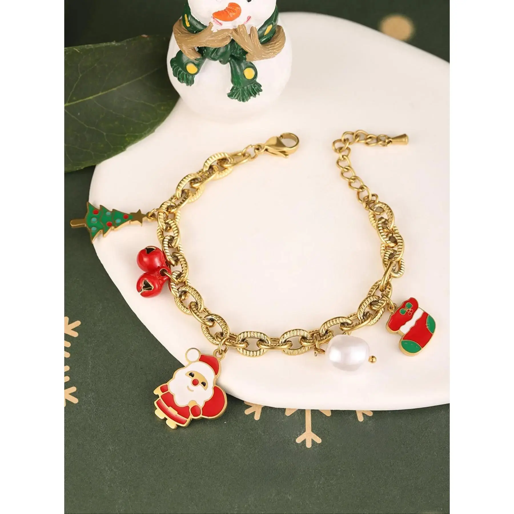 Christmas Themed Charm Bracelet, Cute Cartoon Santa Claus / Christmas Tree Design Bracelet for Women & Girls, Elegant All-match Fashion Accessories for Daily Wear