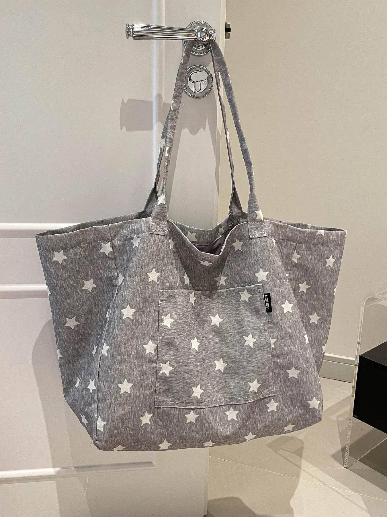 Large-capacity women's star print canvas aesthetic tote bag, daily casual leopard print easy-to-match shoulder bag