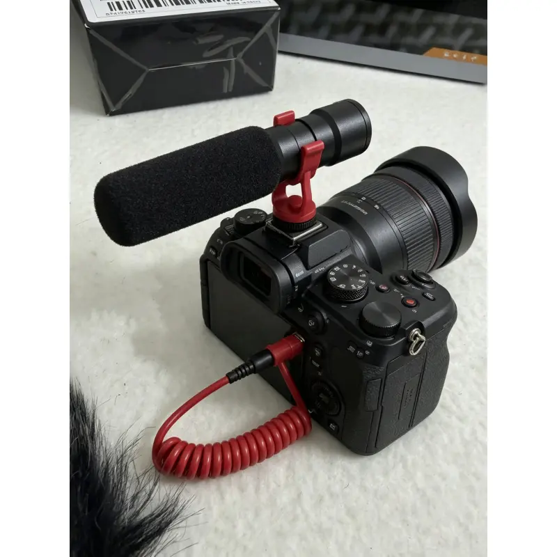 Interview microphone, DSLR camera, mobile phone, computer, video shooting, voice conference, live broadcast, interview recording, microphone