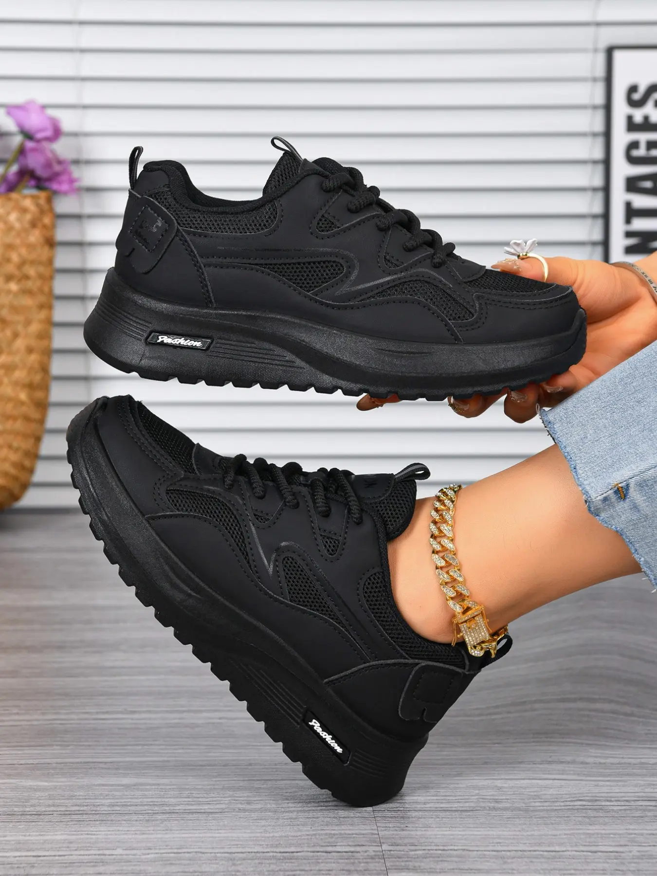 2026 New Women's Shoes, Thick Sole Dad Sneakers, Ultra-Light Height-Boosting Sports Shoes, Casual Breathable Mesh Running Shoes, High Street Style, Trendy Running Shoes