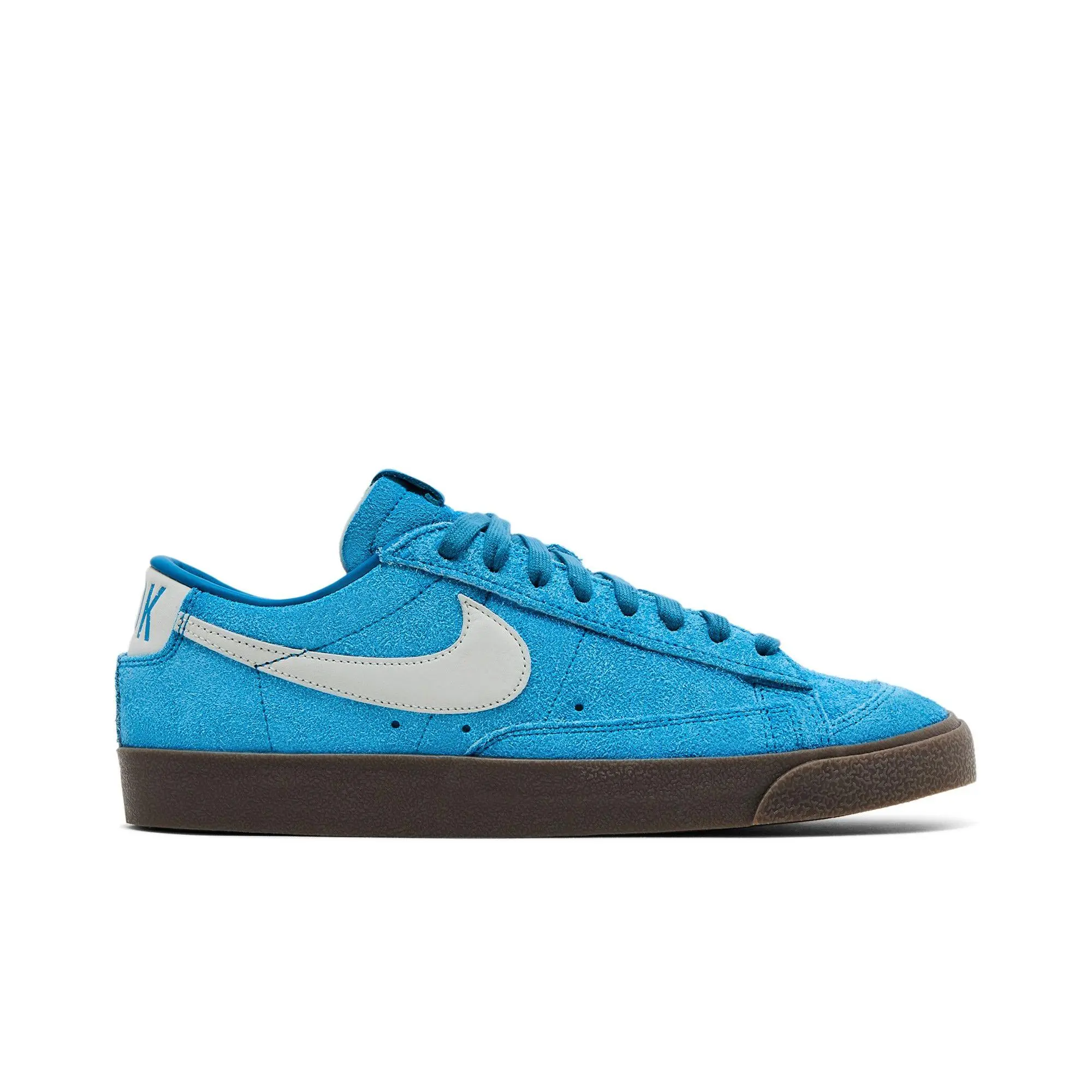 Devin Booker x Chevrolet x Nike Blazer Low 'Surf Blue' (Unisex) Surf Blue/Sail/Gum Dark Brown sneakers HV2197 400