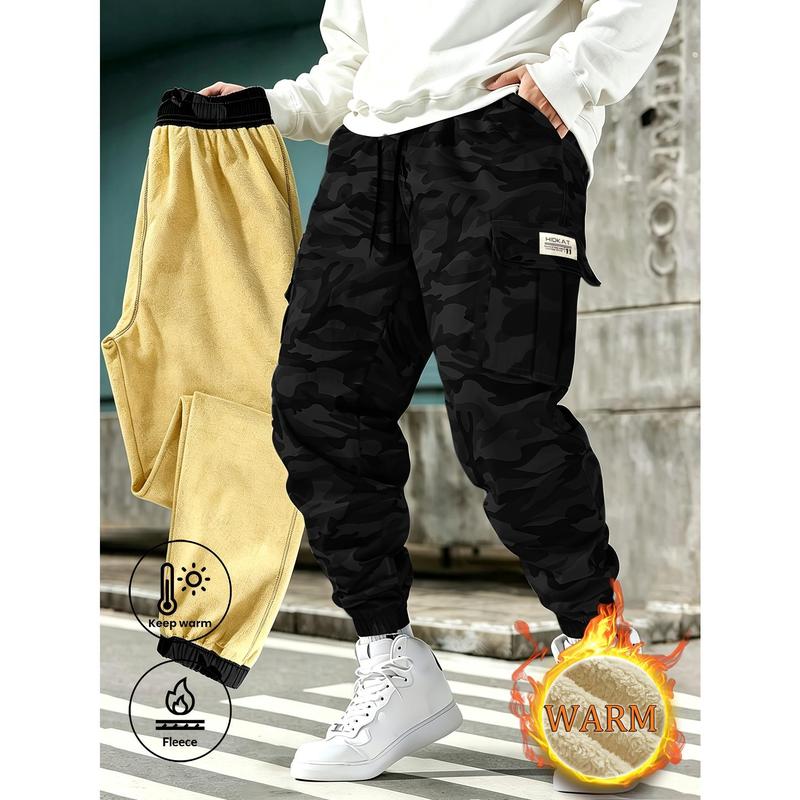Men's Camo Cargo Joggers, Fleece-Lined Tapered Fit Streetwear Pants - Soft Warm Winter Bottoms with Multi-Functional Pockets for Home Lounging & Going Out