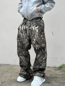 Dark Gothic All Over Camo Wide Leg Sweatpants, Trendy Aesthetic Letter Print Vintage Casual Long Pants, Loose-Fitting Fashionable Bottoms for Men Camouflage