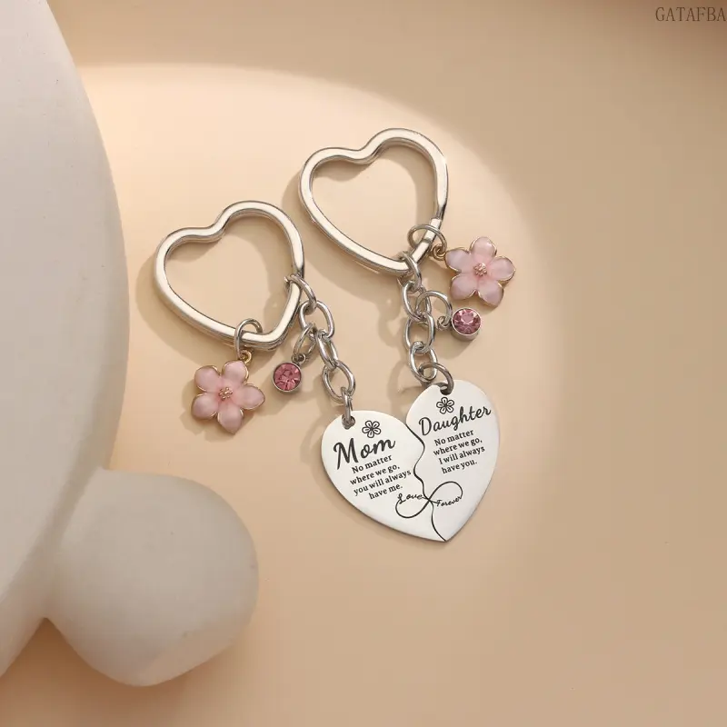 Matching Heart Keychain Set for Mom and Daughter, Split Heart Stainless Steel Key Rings, Sweet Keepsake Gift