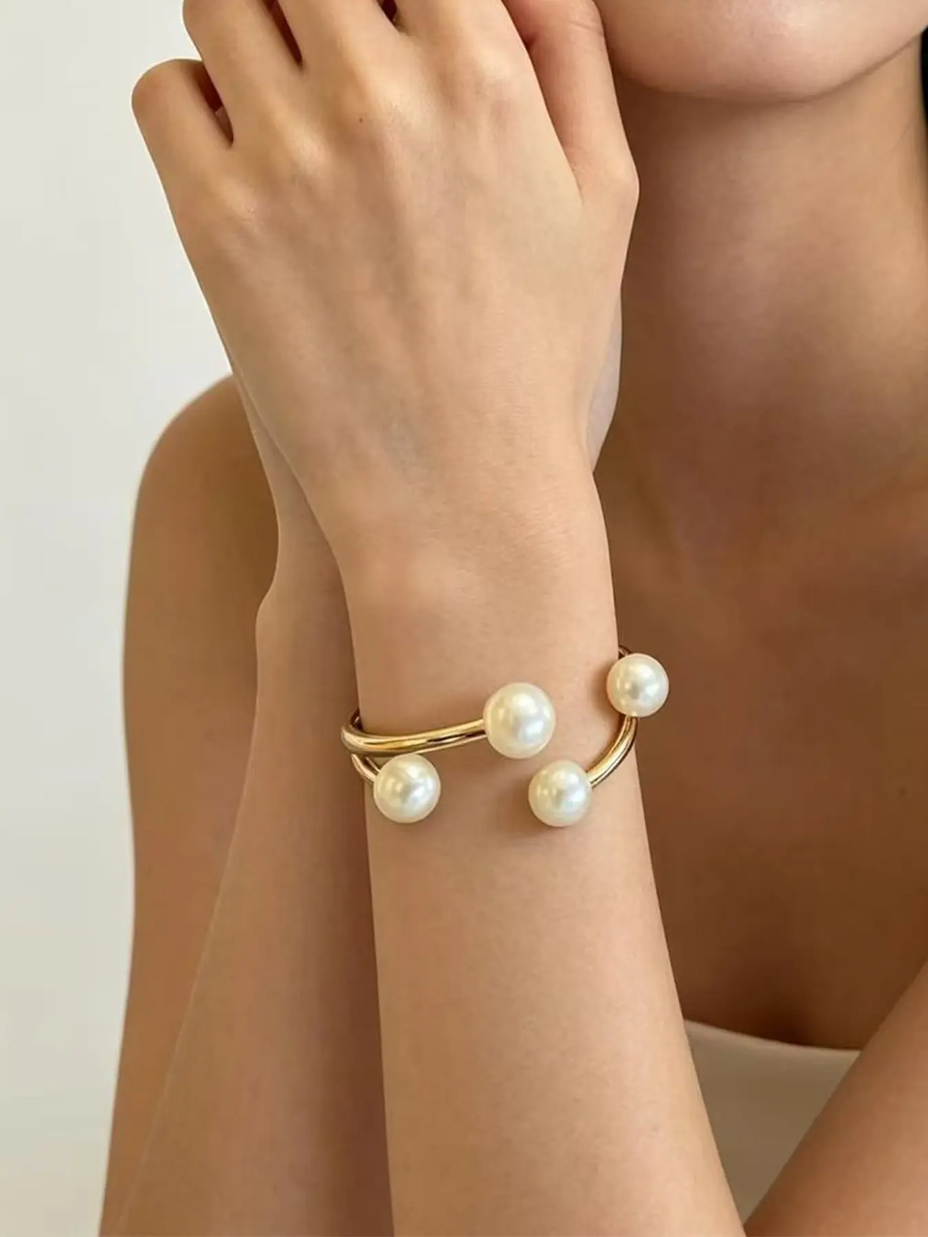 Pearl Bangle Bracelet for Women, Chunky Pearls Bangle, Opened Bracelet, Minimalist Cuff Bracelet for Women, Elegant Jewelry Accessory, Pearl Bracelets