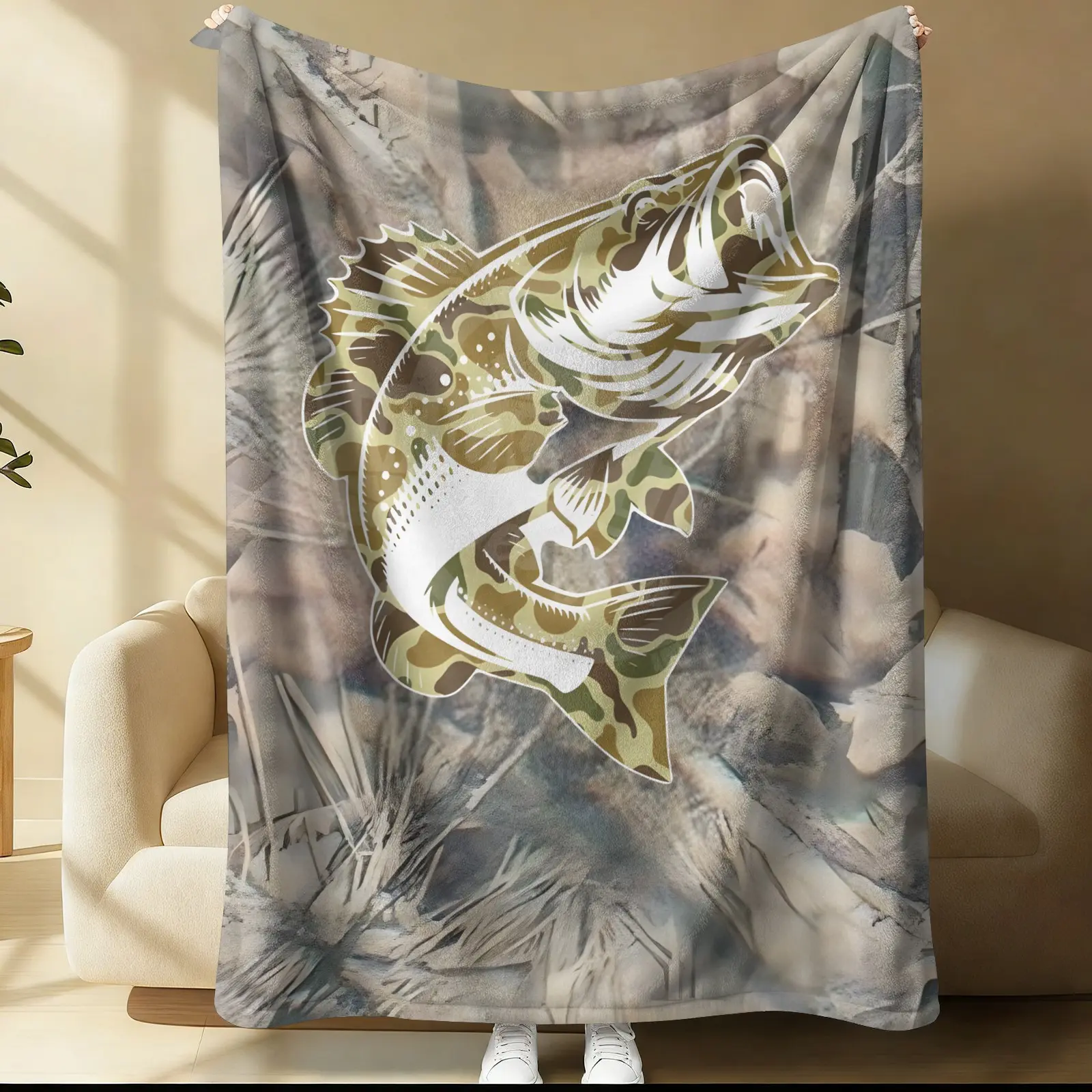 Wetland Camo Largemouth Bass Fish Flannel Throw Blanket, Rustic Outdoor Angler Fishing Plush Blanket, Lake Cabin Fisherman Soft Warm Couch Blanket, Gift for Bass Fishermen & Fishing Lovers  Nap Blanket,Lap Blanket