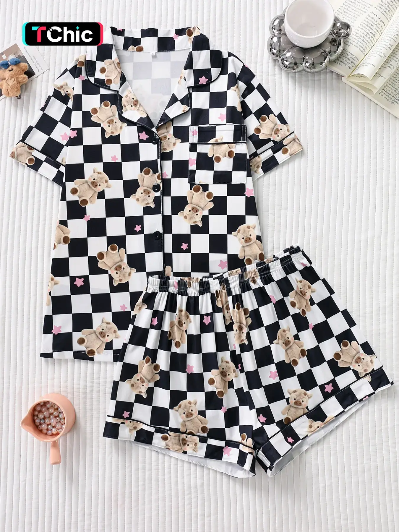 Women's Sleepwear Set, Smiley Face Print Pajamas, Lapel Button Short Sleeve Top & Elastic Shorts, Casual Fitted Nightwear, Loungewear