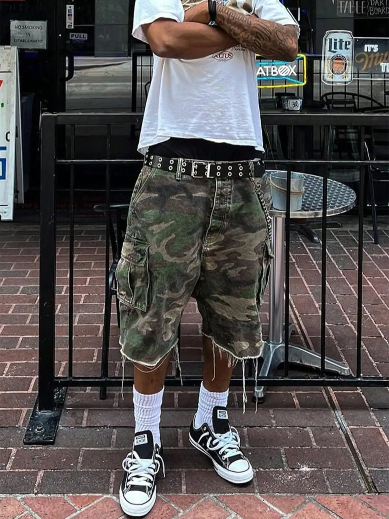 Men's Camouflage Cargo Shorts, Street Style Multi-Pocket Denim Shorts, Summer Workwear Denim Shorts, Loose Fit, Hip-Hop Fashion Cotton Shorts