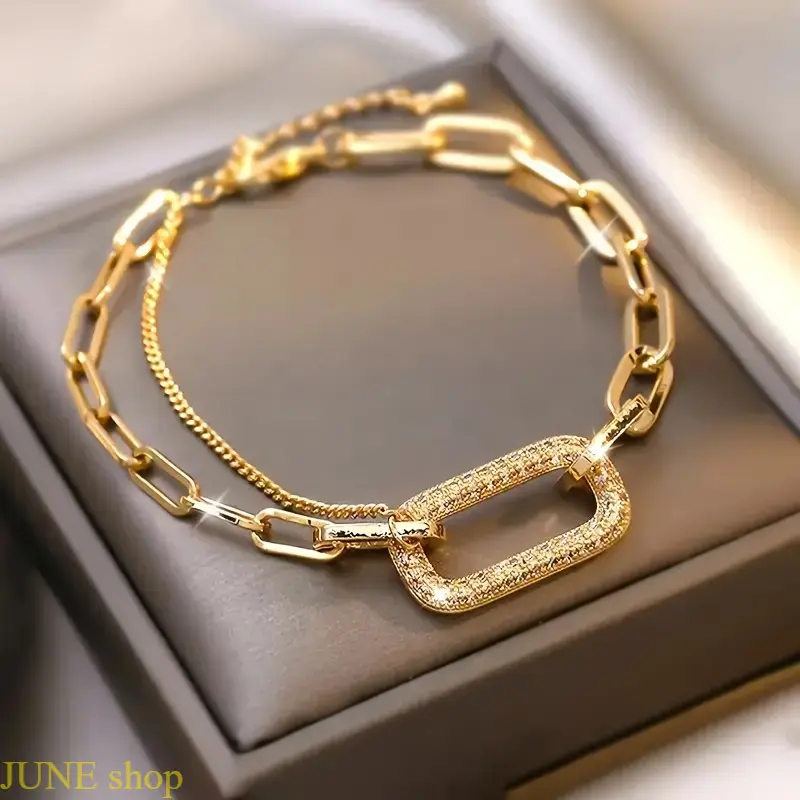 One Piece Geometric Hollow Square Bangle For Women, Structured Wearable Wrist Accessory Crafted With Minimalist Styling, Suitable For Daily Casual Outfit Coordination, Outdoor Sports Activities And Everyday Formal Or Leisure Occasion Styling