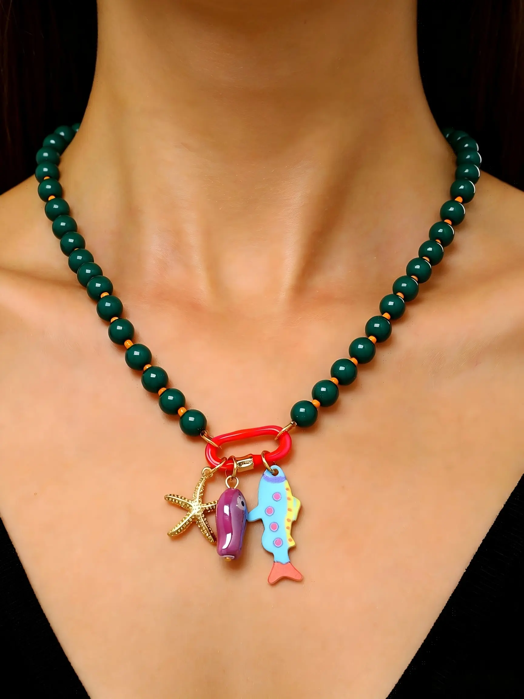 Tropical Fish Printed Necklace Ocean Style Moving Bead Collar Chain Suitable for Beach Vacation