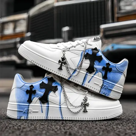 1 Pair Couple Dark Vintage Gradient White Casual Sneakers, Detachable Safety Pin Metal Cross Chain Decor Wear Resistant Platform Skate Shoes For Commute